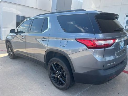 Used 2019 Chevrolet Traverse LT FWD image 5