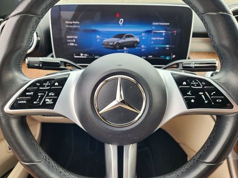 Used 2022 Mercedes-Benz C 300 Sedan image 34