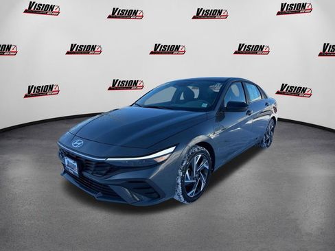 New 2025 Hyundai Elantra SEL image 1