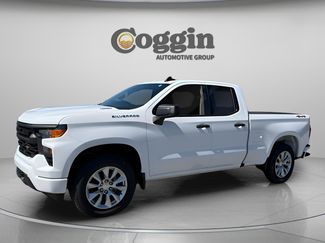 New 2026 Chevrolet Silverado 1500 Custom video 1