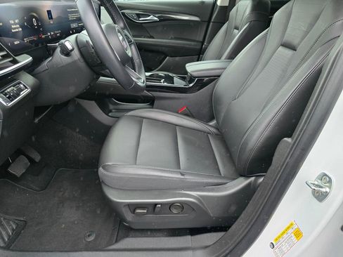 Used 2024 Buick Envision Preferred image 23