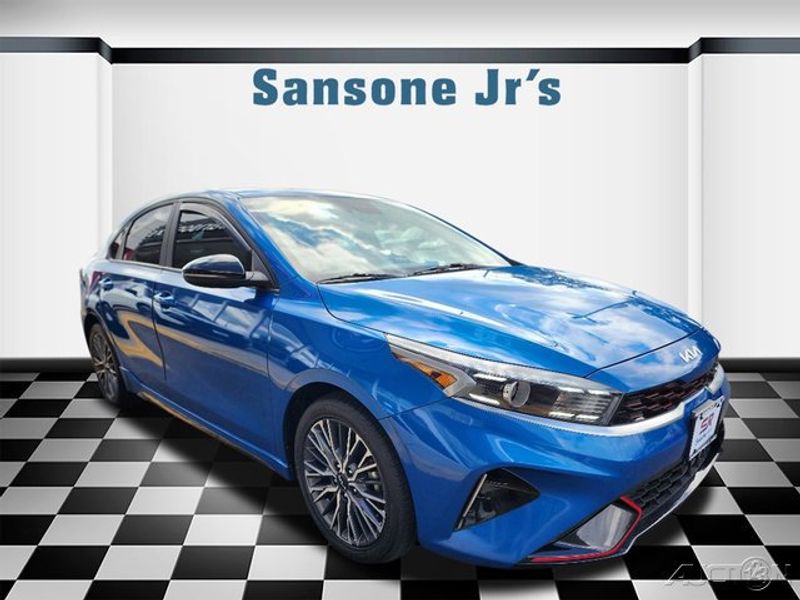 Certified 2023 Kia Forte GT-Line image 1