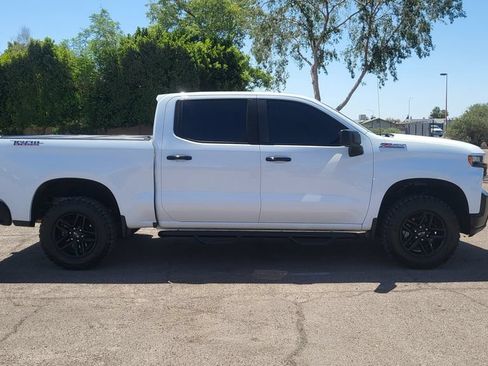 Used 2020 Chevrolet Silverado 1500 LT Trail Boss AWD/4WD image 10