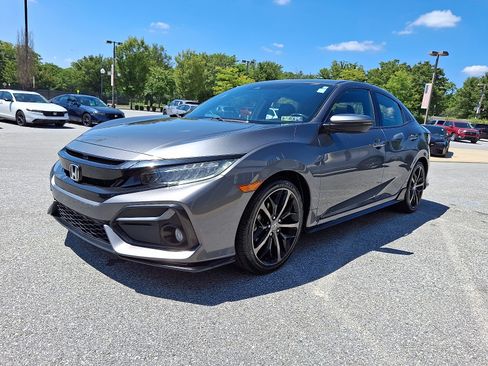 Used 2020 Honda Civic Sport Touring image 3