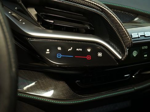 Used 2021 Ferrari SF90 Stradale image 22