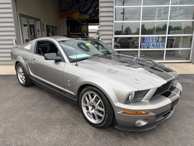 Used 2009 Ford Mustang Shelby GT500 RWD image 4