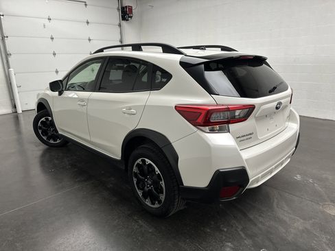 Used 2023 Subaru Crosstrek 2.0i image 6