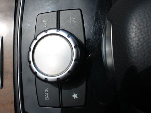 Used 2015 Mercedes-Benz E 550 Cabriolet image 15