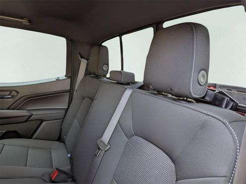 New 2026 GMC Canyon Elevation w/ Convenience Package image 16