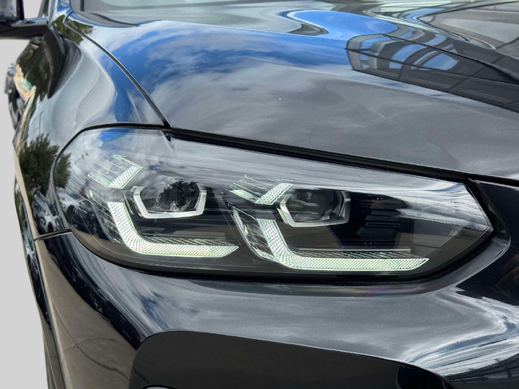 Certified 2024 BMW X3 xDrive30i w/ M Sport Package AWD/4WD image 9