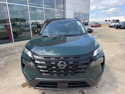 New 2026 Nissan Rogue SV FWD image 6
