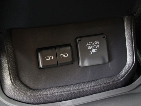 New 2026 Toyota Highlander Platinum AWD/4WD image 26