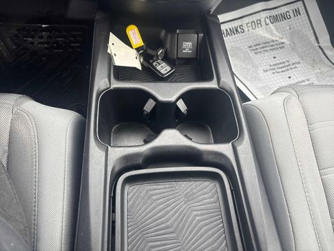 Used 2019 Honda CR-V EX image 29