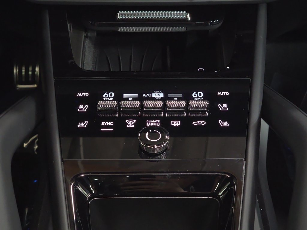 Certified 2026 Porsche Cayenne S AWD/4WD image 19