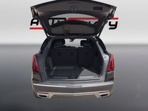 Used 2025 Cadillac XT5 Premium Luxury w/ Technology Package FWD image 18