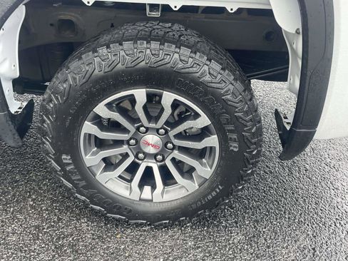 Used 2023 GMC Sierra 1500 Pro w/ Pro Value Package image 15