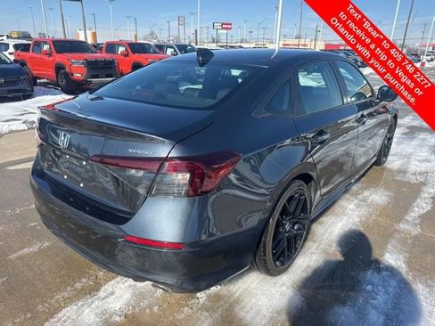Used 2025 Honda Civic Sport image 5