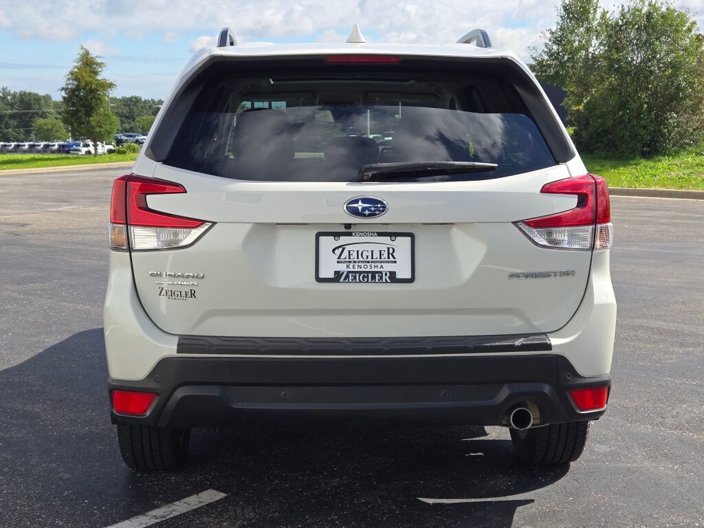 Used 2020 Subaru Forester Limited w/ Popular Package #3 AWD/4WD image 12
