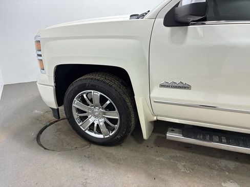 Used 2015 Chevrolet Silverado 1500 High Country w/ High Country Premium Package image 14