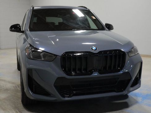 New 2027 BMW X1 xDrive28i AWD/4WD image 16