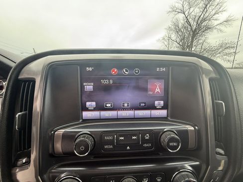 Used 2015 GMC Sierra 2500 SLT w/ All-Terrain HD Package image 17