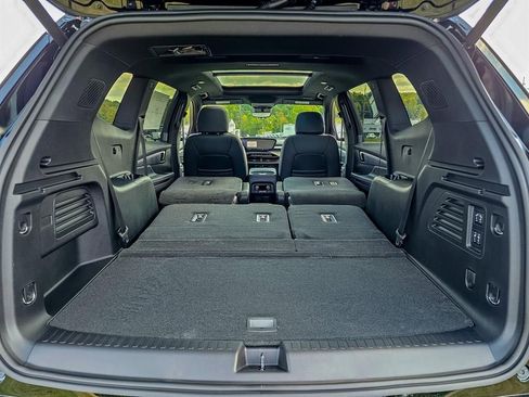 New 2026 Buick Enclave Sport Touring w/ Power Package image 40