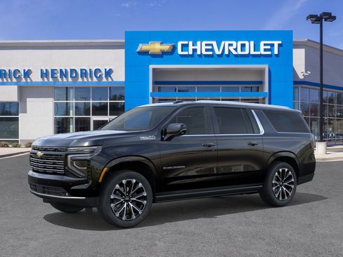 New 2026 Chevrolet Suburban High Country AWD/4WD image 3