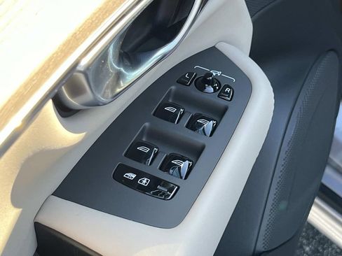 New 2026 Volvo XC90 B6 Plus AWD/4WD image 22