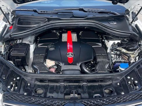 Used 2018 Mercedes-Benz GLE 43 AMG 4MATIC image 30
