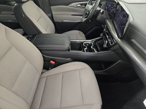 New 2026 Chevrolet Traverse LT w/ Midnight/Sport Edition FWD image 16
