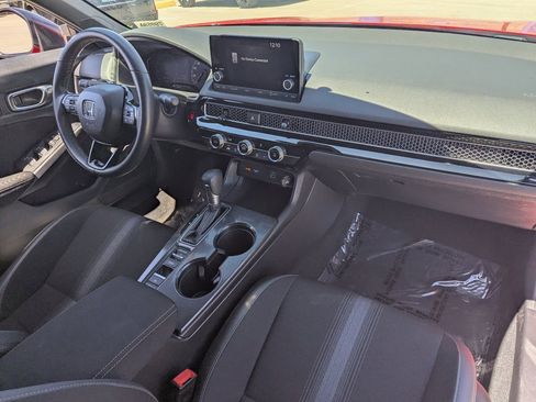 Used 2024 Honda Civic Sport image 10