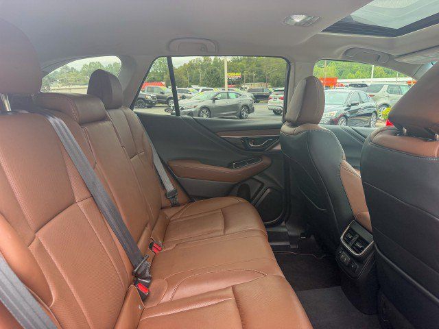 Used 2020 Subaru Outback Touring XT AWD/4WD image 21