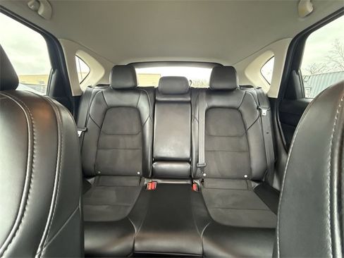 Used 2018 MAZDA CX-5 Touring image 21