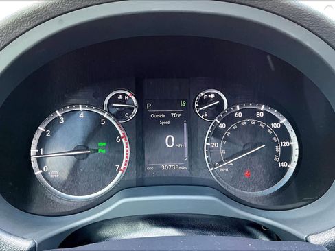 Used 2023 Lexus GX 460 Premium w/ Premium Package image 26