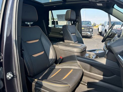 Certified 2024 GMC Yukon AT4 w/ Technology Package AWD/4WD image 27