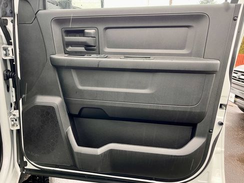 Used 2024 RAM 5500 Tradesman w/ Chrome Appearance Group image 22