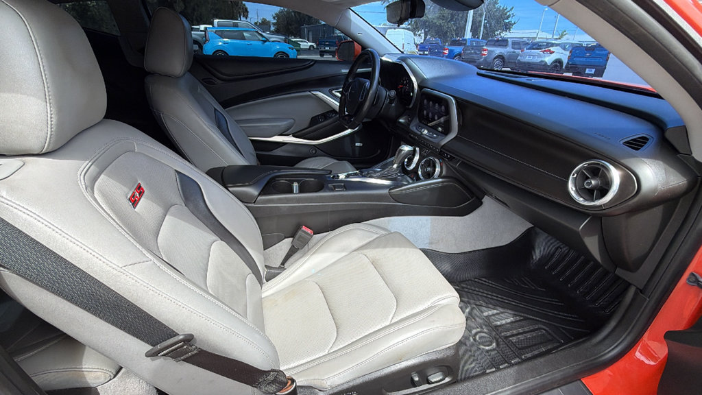 Used 2019 Chevrolet Camaro SS RWD image 24