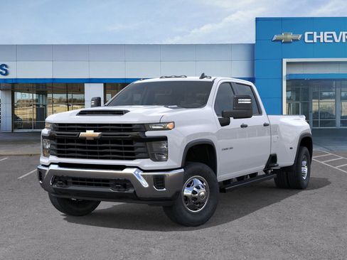 New 2026 Chevrolet Silverado 3500 W/T image 7