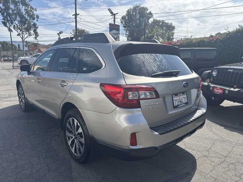 Used 2016 Subaru Outback 2.5i Limited AWD/4WD image 5