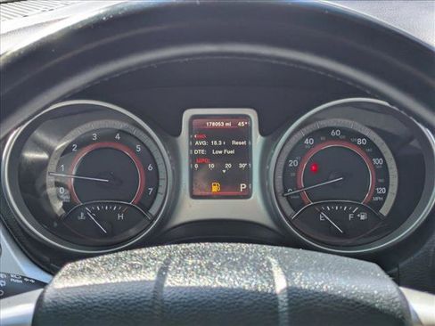 Used 2018 Dodge Journey SE w/ Connectivity Group AWD/4WD image 14