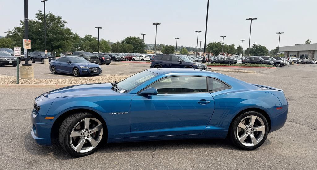 Used 2010 Chevrolet Camaro SS w/ RS Package RWD image 6