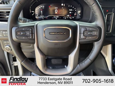 Used 2023 GMC Yukon Denali AWD/4WD image 25