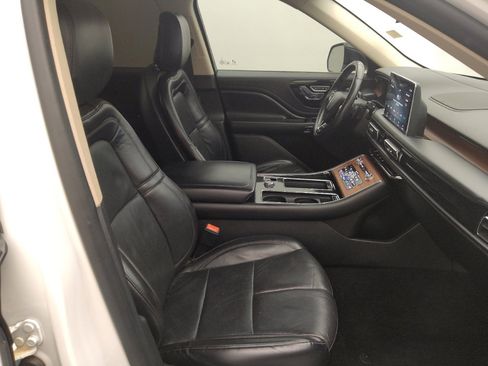 Used 2020 Lincoln Aviator Reserve w/ Equipment Group 201A RWD image 21