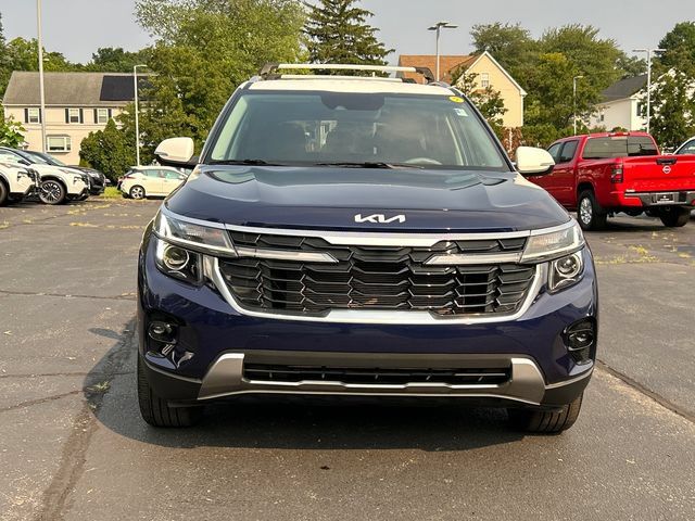 Used 2024 Kia Seltos S AWD/4WD image 6