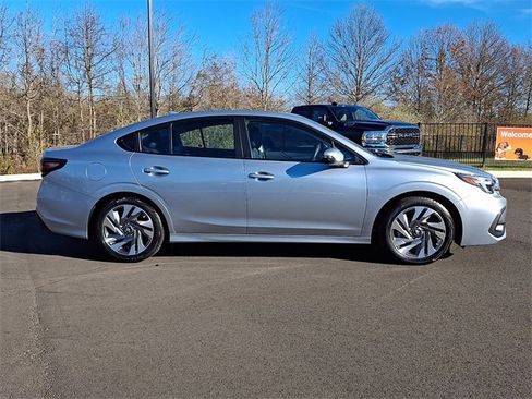 Used 2023 Subaru Legacy Limited image 8