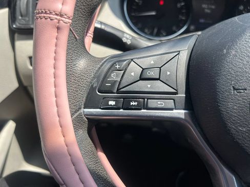 Used 2019 Nissan Rogue Sport SV FWD image 20