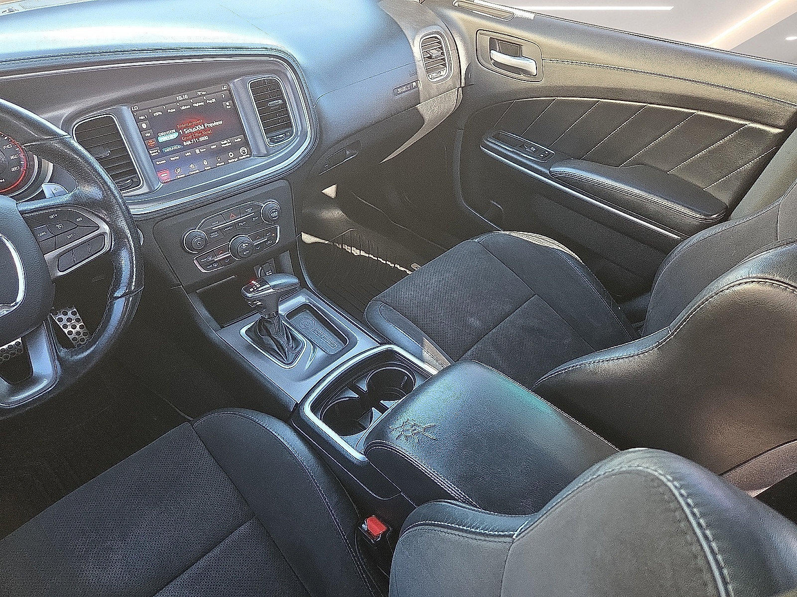 Used 2020 Dodge Charger Scat Pack w/ Plus Group RWD image 19