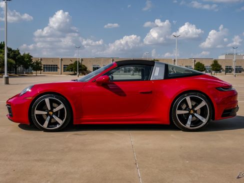 Used 2023 Porsche 911 Targa 4S AWD/4WD image 8