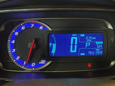 Used 2016 Chevrolet Trax LT w/ LT Sun and Sound Package FWD image 23