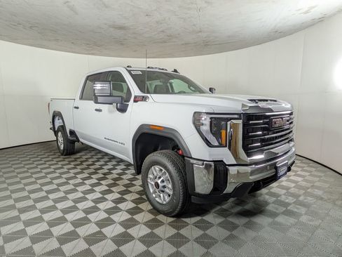 New 2025 GMC Sierra 2500 Pro w/ 1SA Pro Safety Plus Package image 5